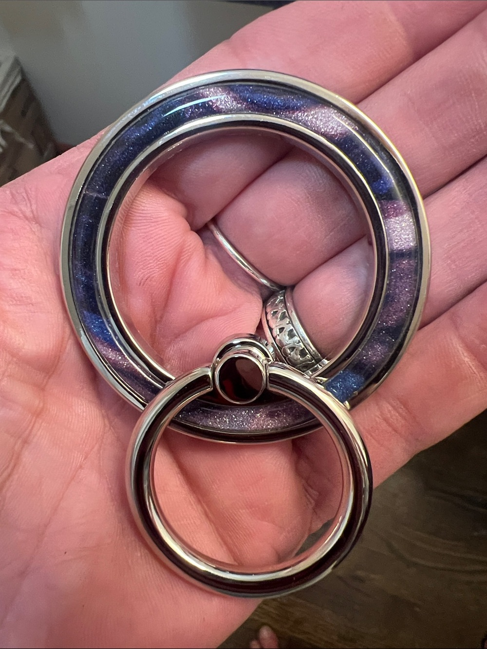 NEW IN BOX 📱 UNBRANDED LARGE MAGNETIC 2-SIDED DESIGN CELL PHONE RING